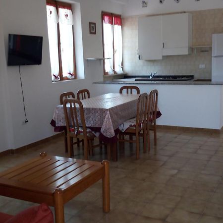 Villa Angela Chiara Porto Cesareo Exteriör bild