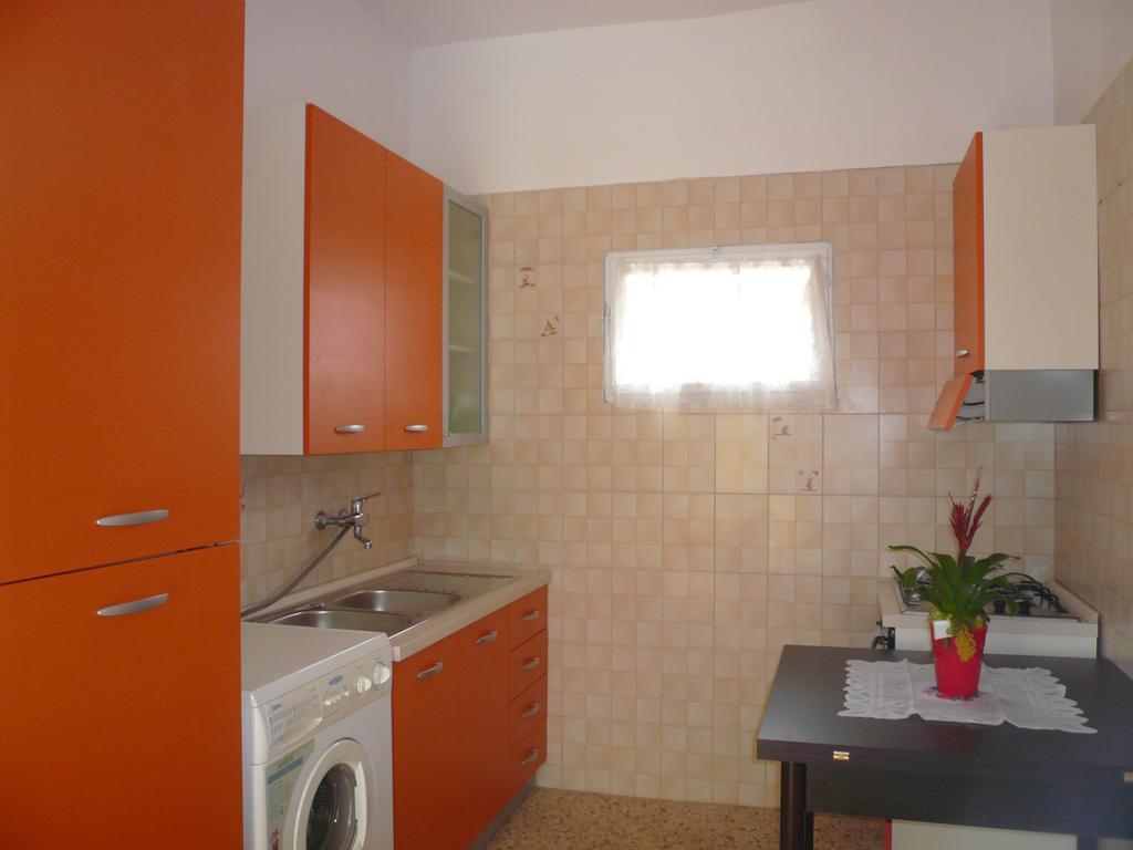 Villa Angela Chiara Porto Cesareo Exteriör bild
