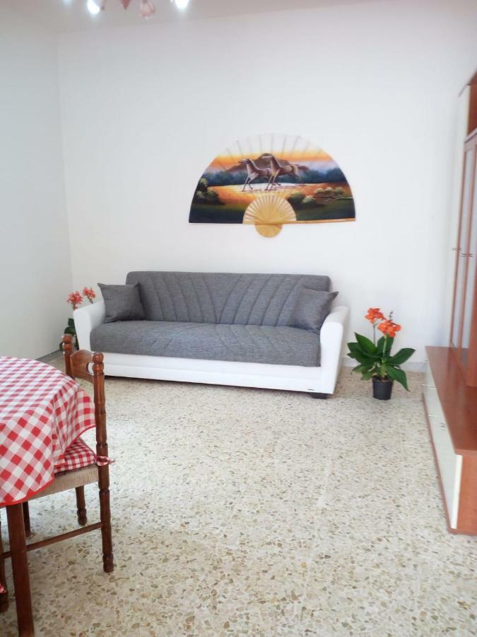 Villa Angela Chiara Porto Cesareo Exteriör bild